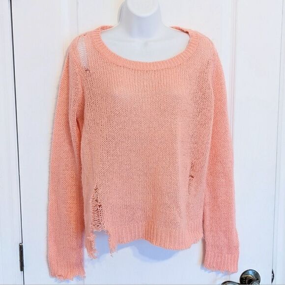Distressed Knit Sweater in peach color Large @i1 - Picture 5 of 10